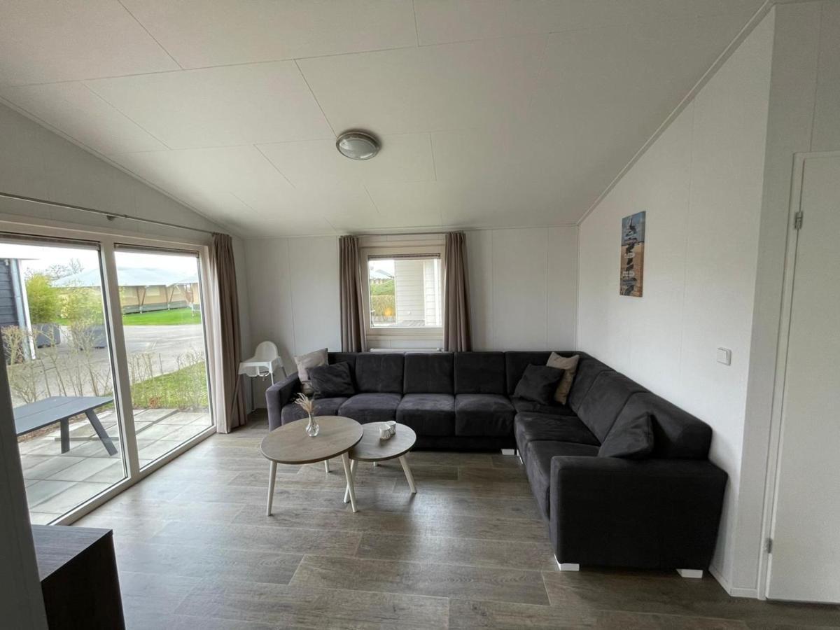 Chalet Op Gezellige Familiecamping Bij Zee كامبيرلاند المظهر الخارجي الصورة