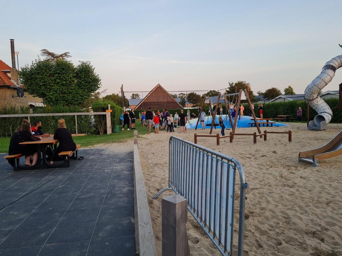 Chalet Op Gezellige Familiecamping Bij Zee كامبيرلاند المظهر الخارجي الصورة